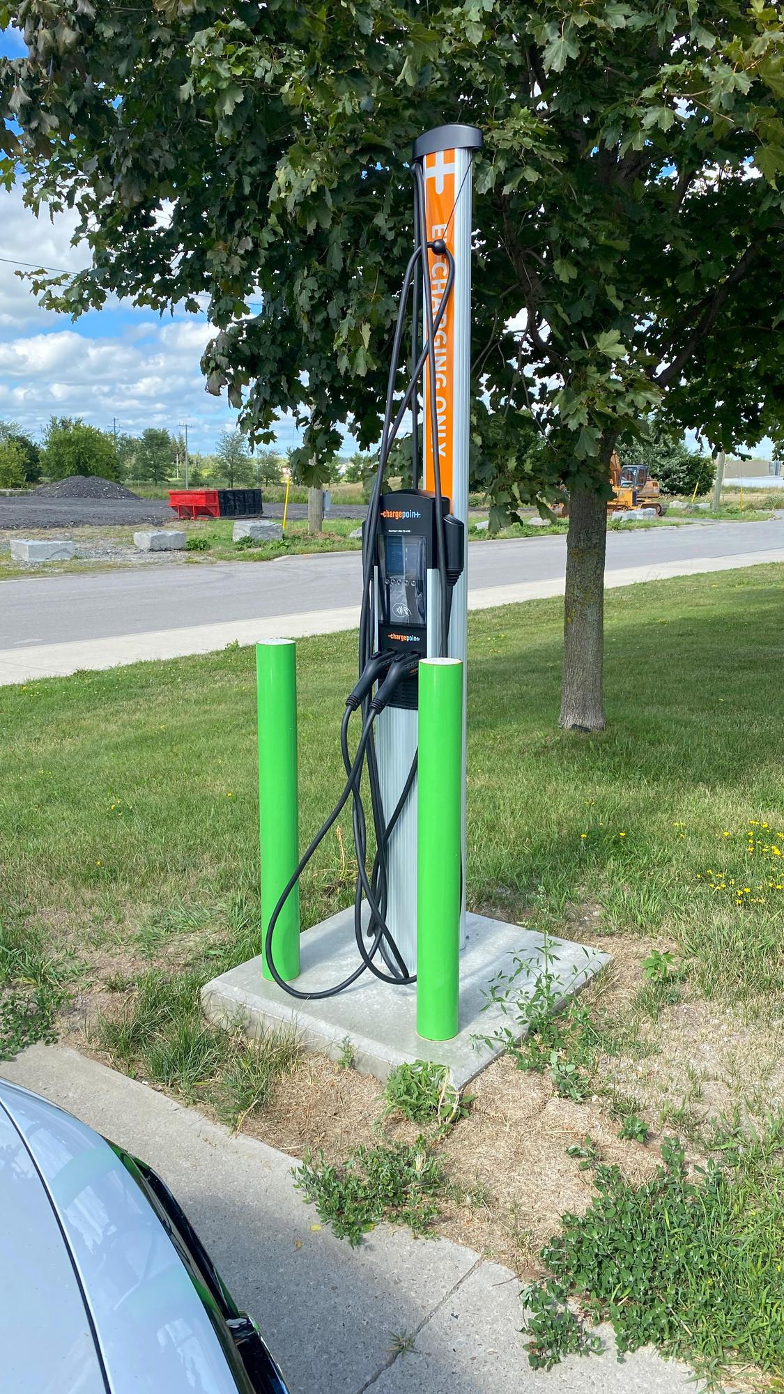 Schomberg Fire Hall Schomberg, ON EV Station