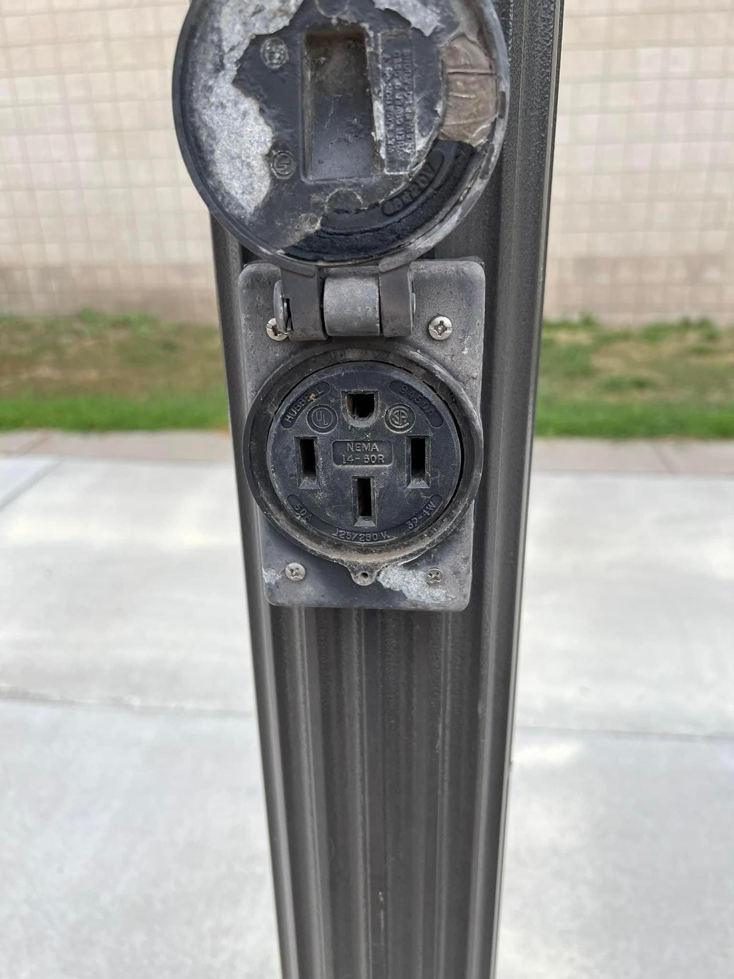 Ace Hardware & Paint Lakeville, MN EV Station