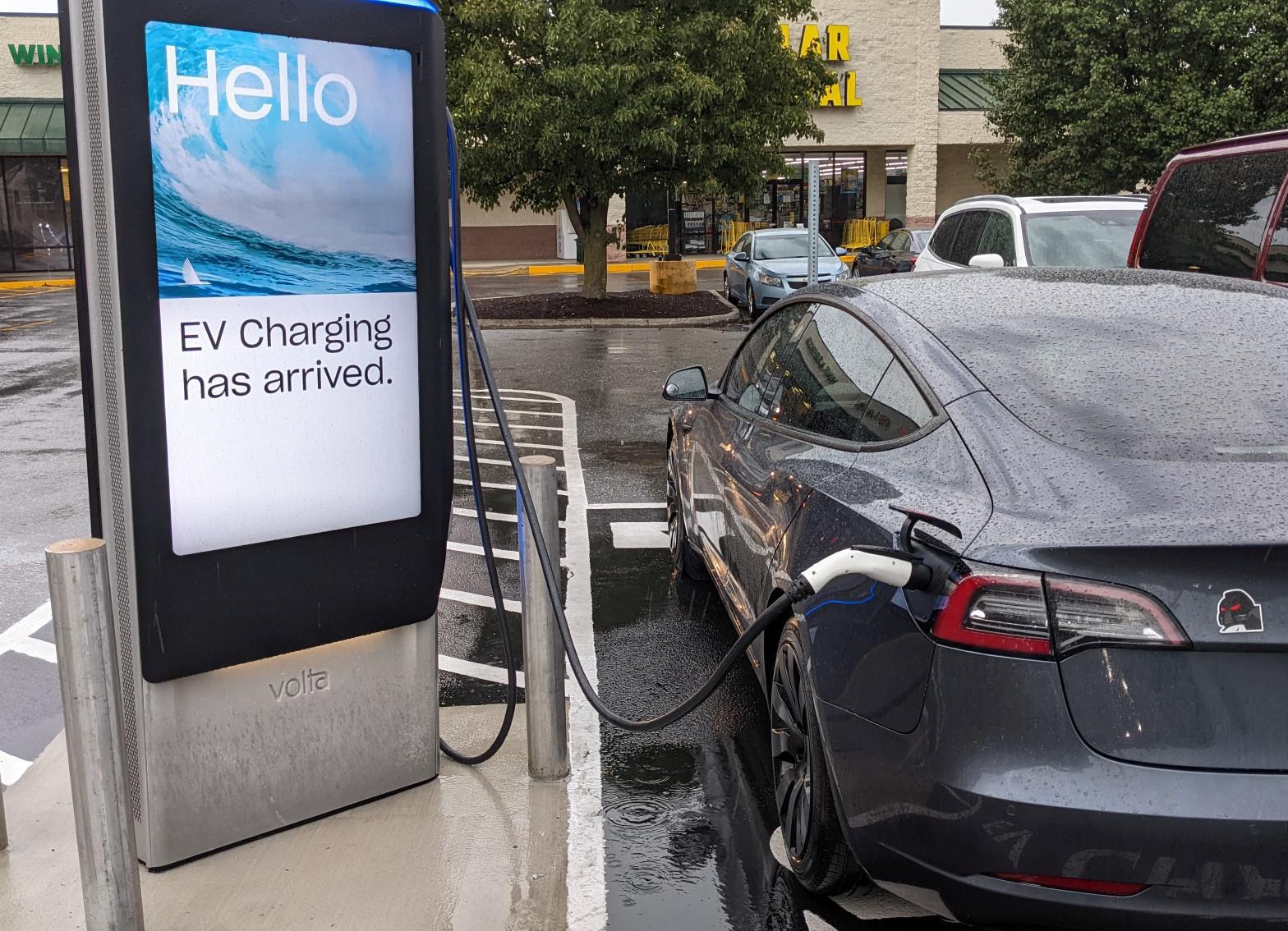 MARTIN'S Greencastle, PA EV Station