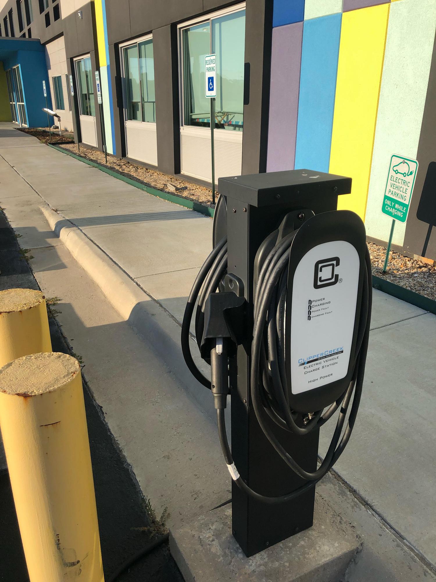 Tru by Hilton Crossett Crossett, AR EV Station