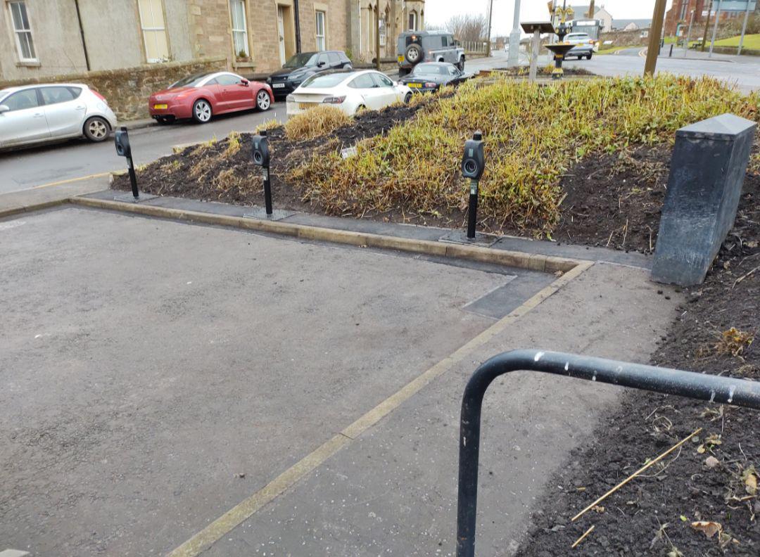 Church Street Parking/Charging 2 Queen's Rd, Dunbar EH42 1JZ EV Station