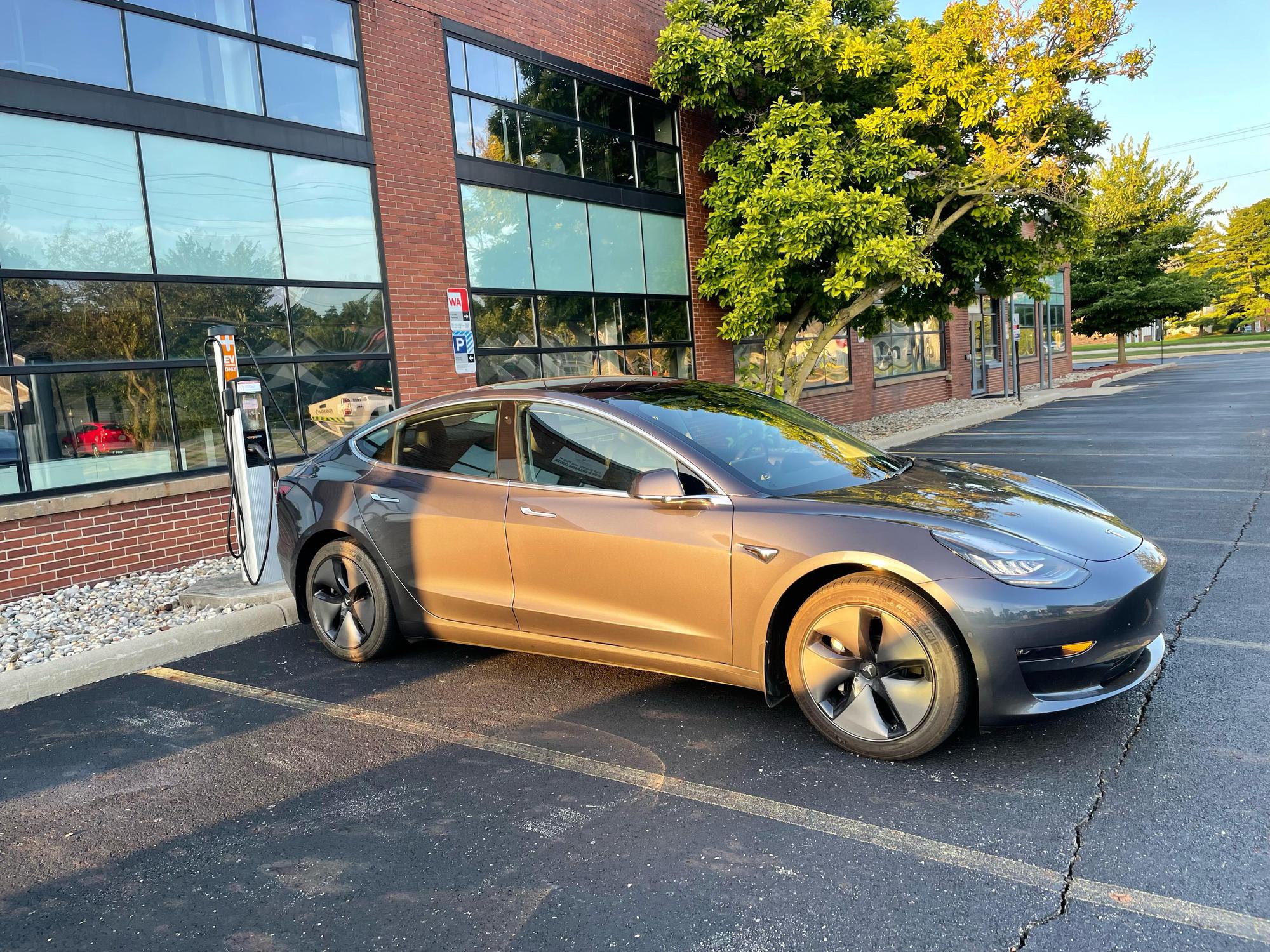 OSU Center for Automotive Research (CAR) Columbus, OH EV Station