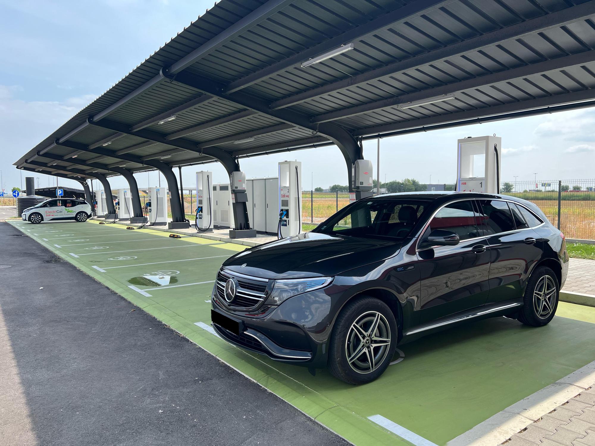 Ledi MS Nova Pazova Nova Pazova, Vojvodina EV Station