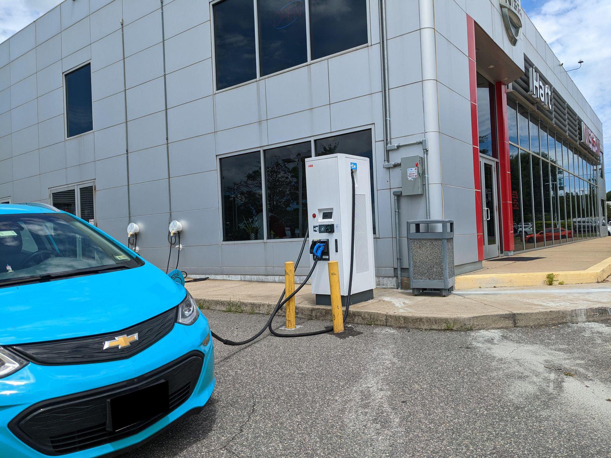 Hart Nissan (1) Mechanicsville, VA EV Station