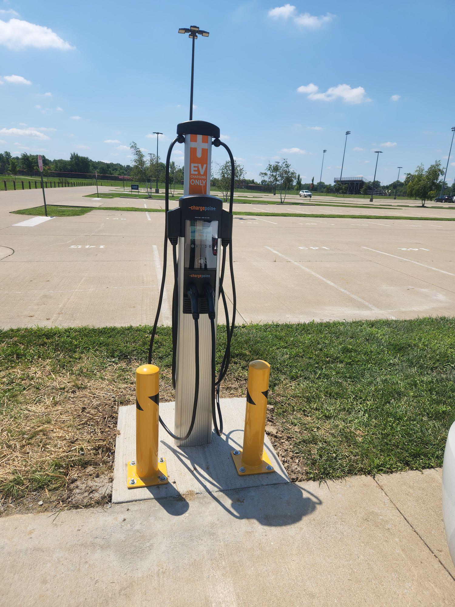 Talawanda High School | Oxford, OH | EV Station