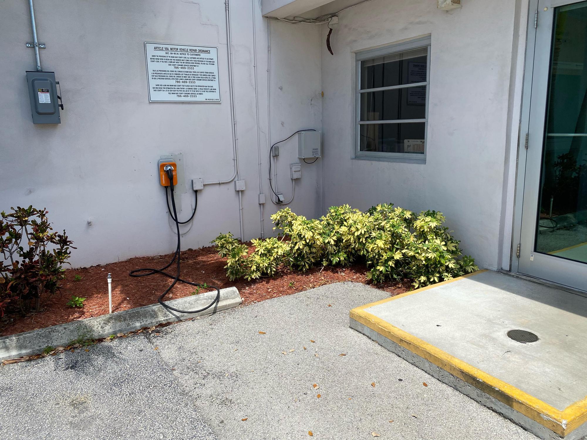 Lehman Subaru Miami, FL EV Station