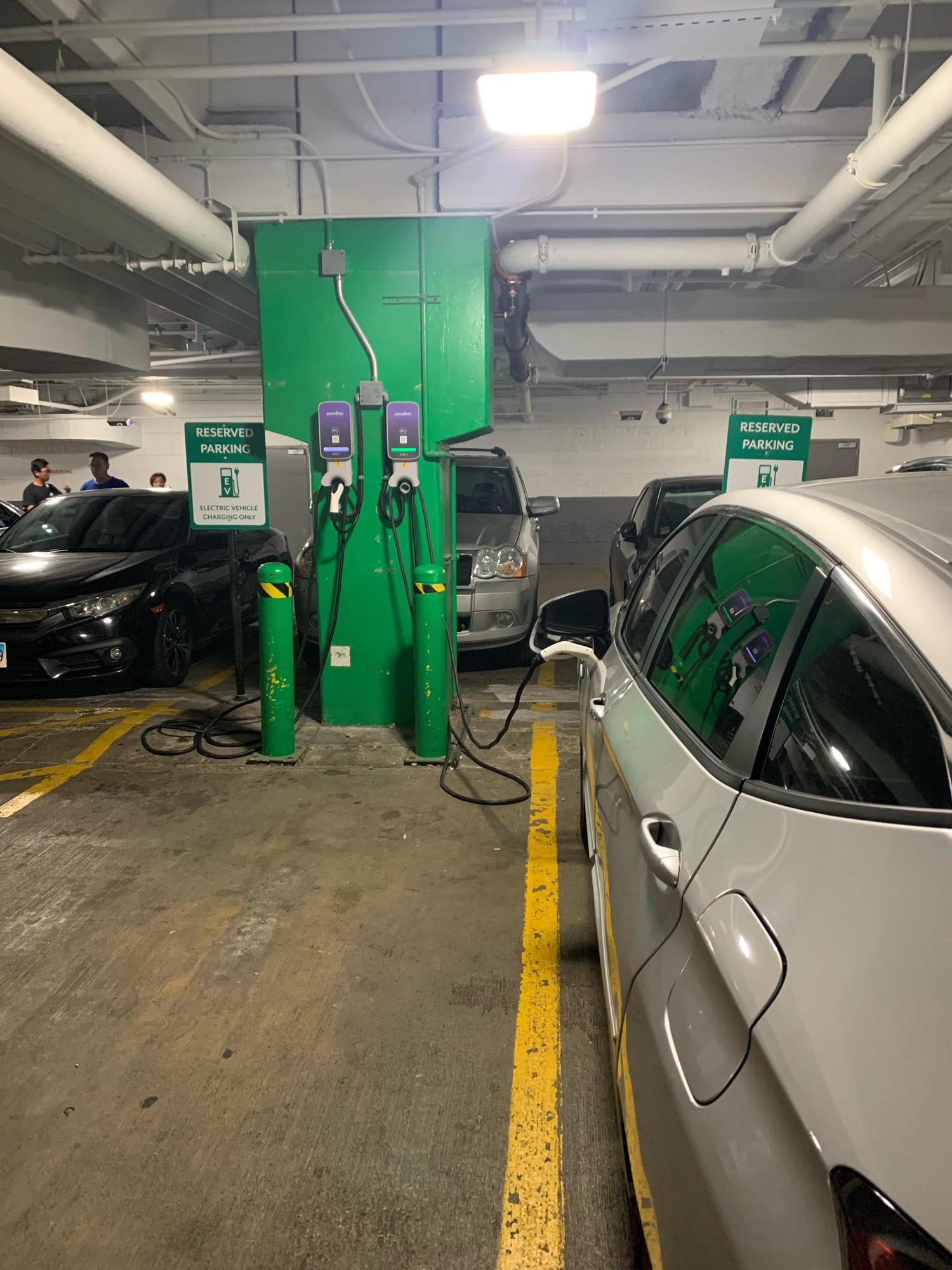 Navy Pier East Parking Garage Chicago, IL EV Station