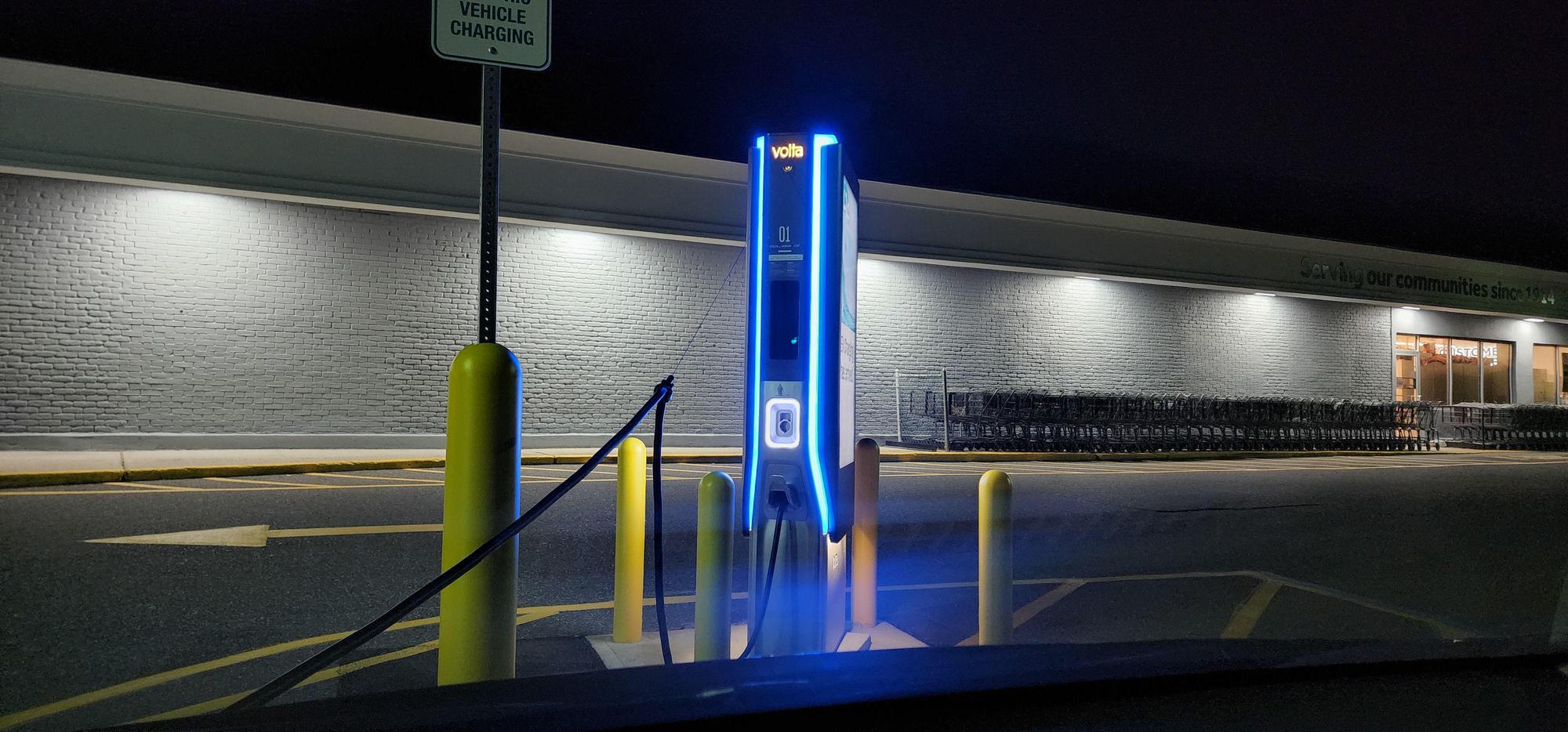 Stop & Shop Oyster Bay, NY EV Station