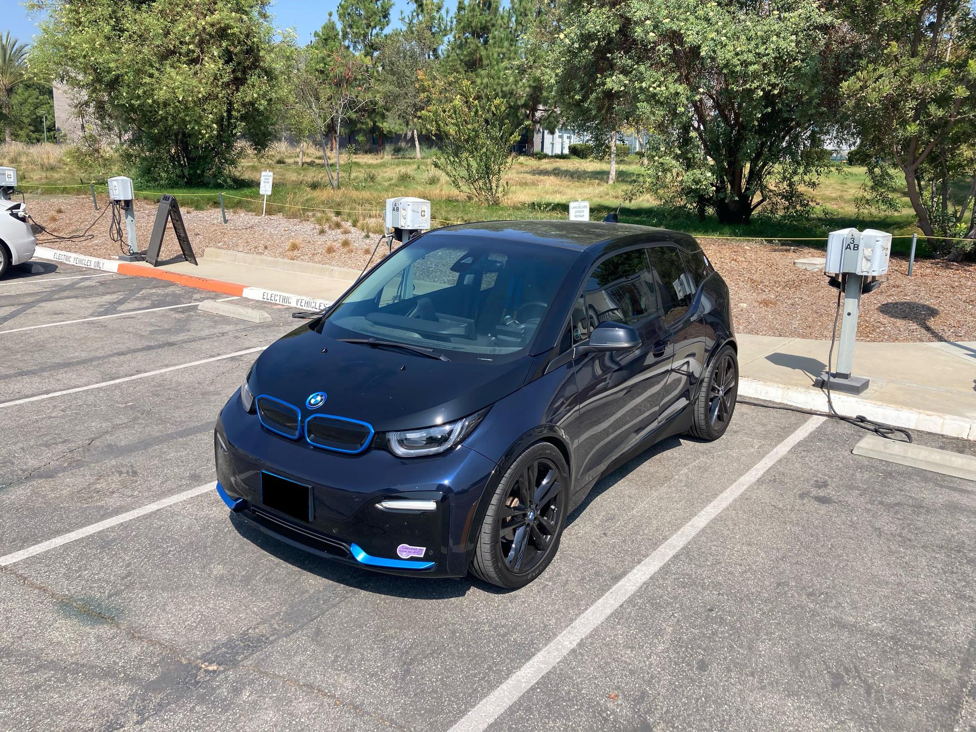 Cal Poly Pomona Parking Lot C - i6dnuz7