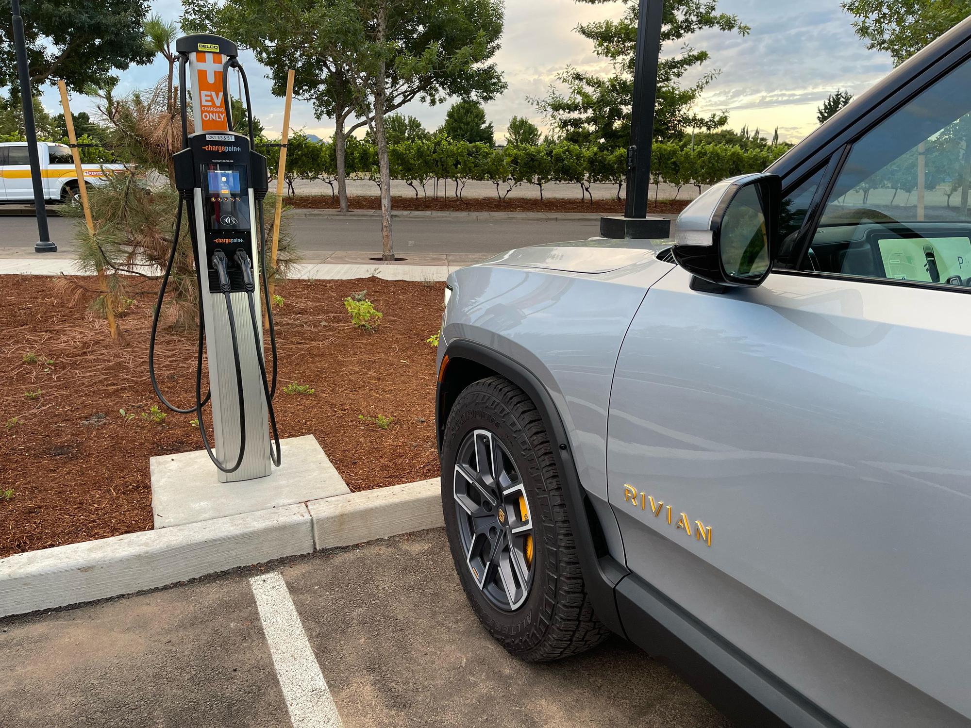 Crescent Village / Tennyson Eugene, OR EV Station