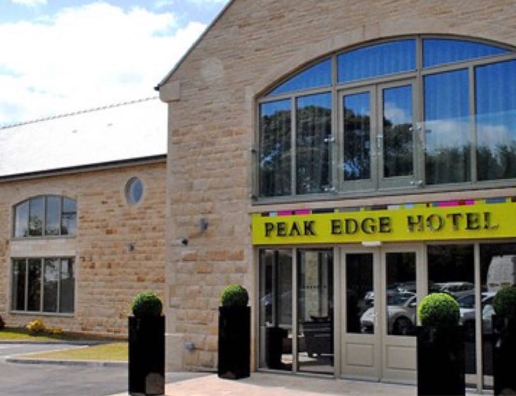 Peak Edge Hotel at The Red Lion Darley Road Stonedge Chesterfield Derbyshire S45 0LW, United