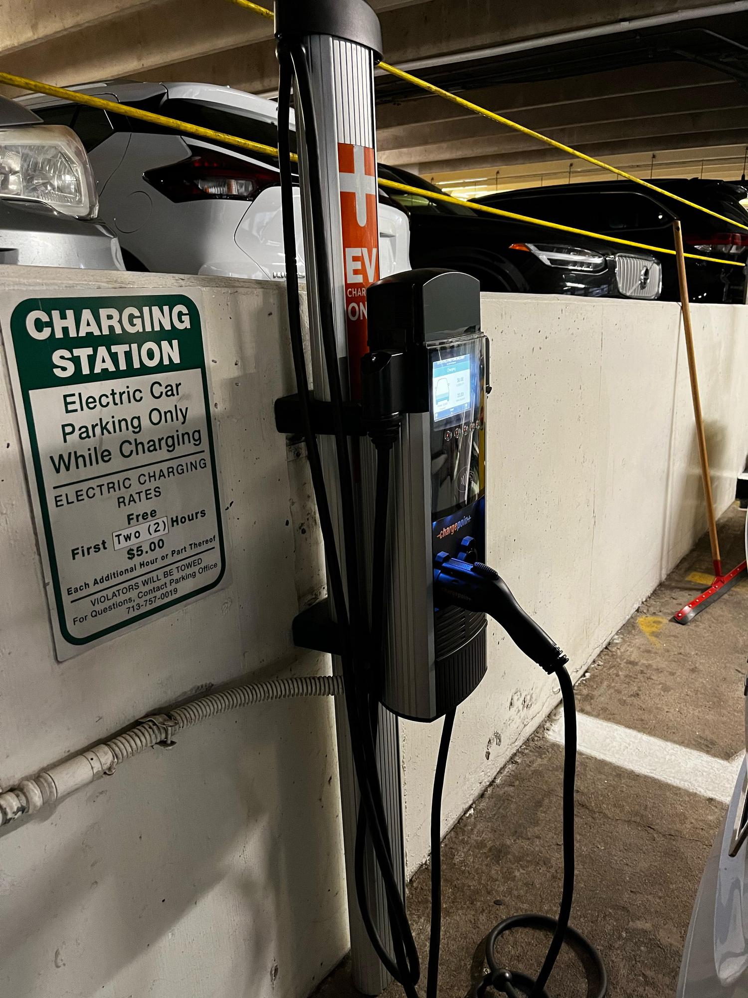 Allen Center Garage Houston, TX EV Station
