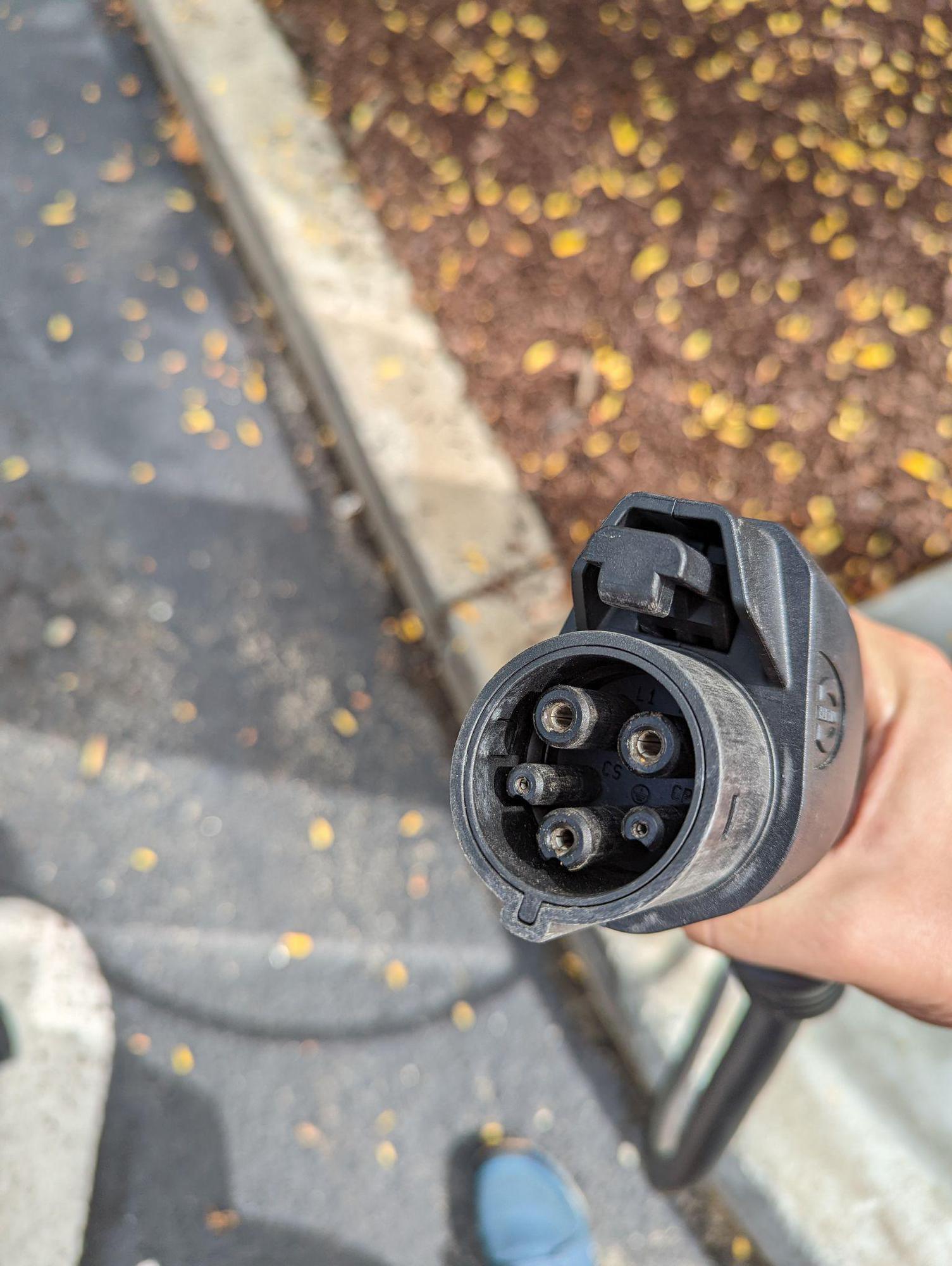 Stop & Shop Whitman Whitman, MA EV Station