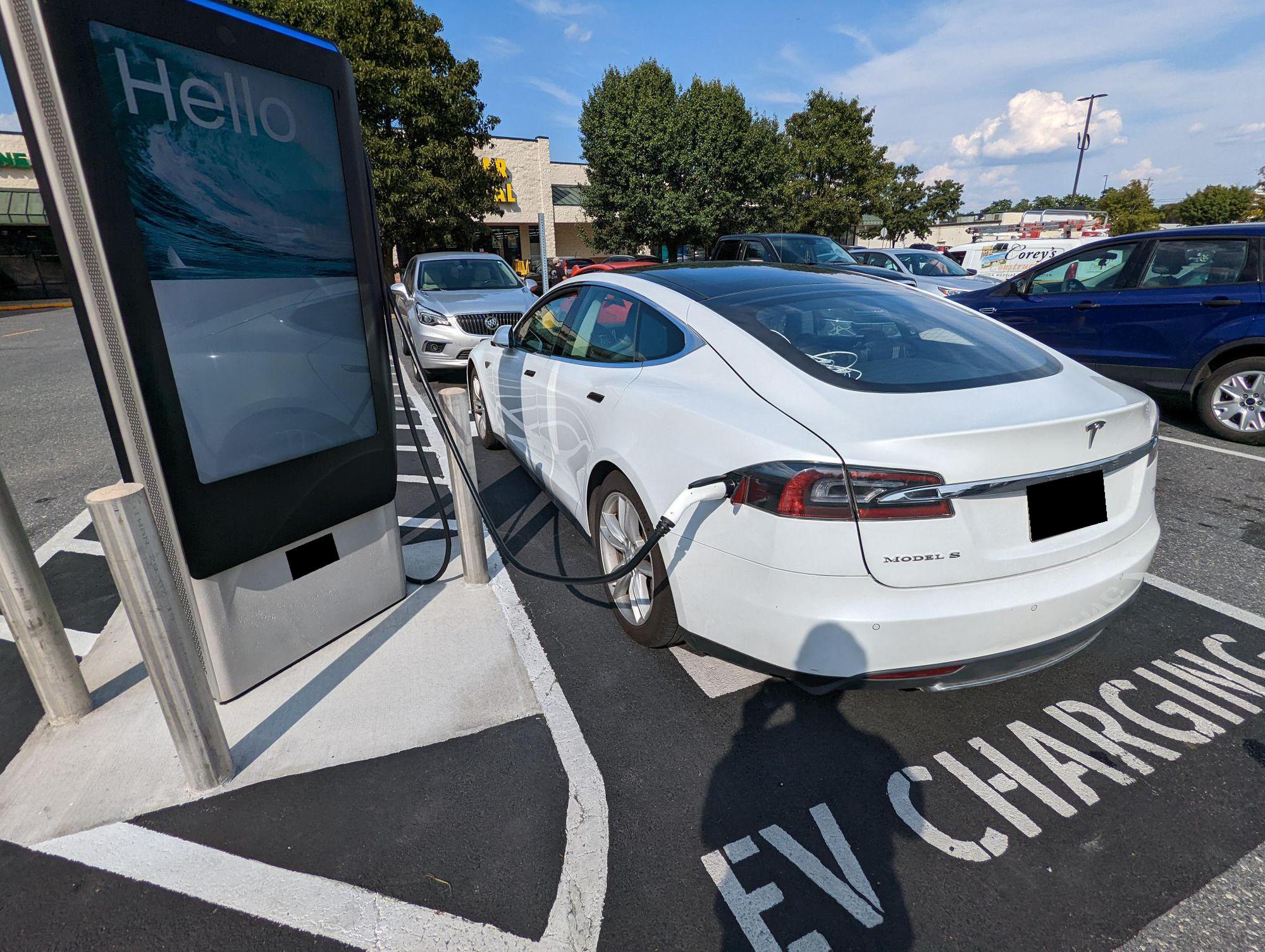 MARTIN'S Greencastle, PA EV Station