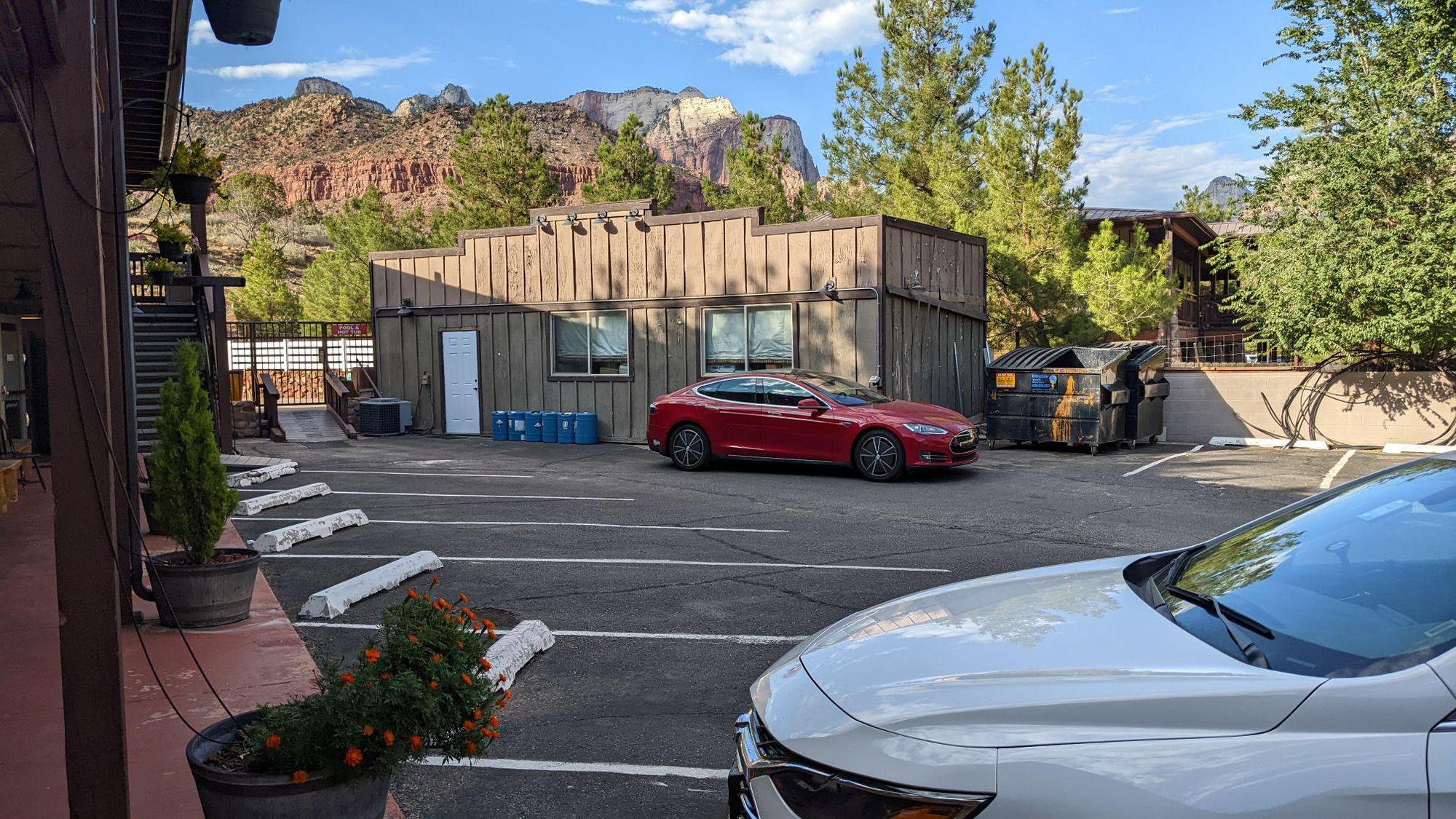 Zion Pioneer Lodge Springdale, UT EV Station