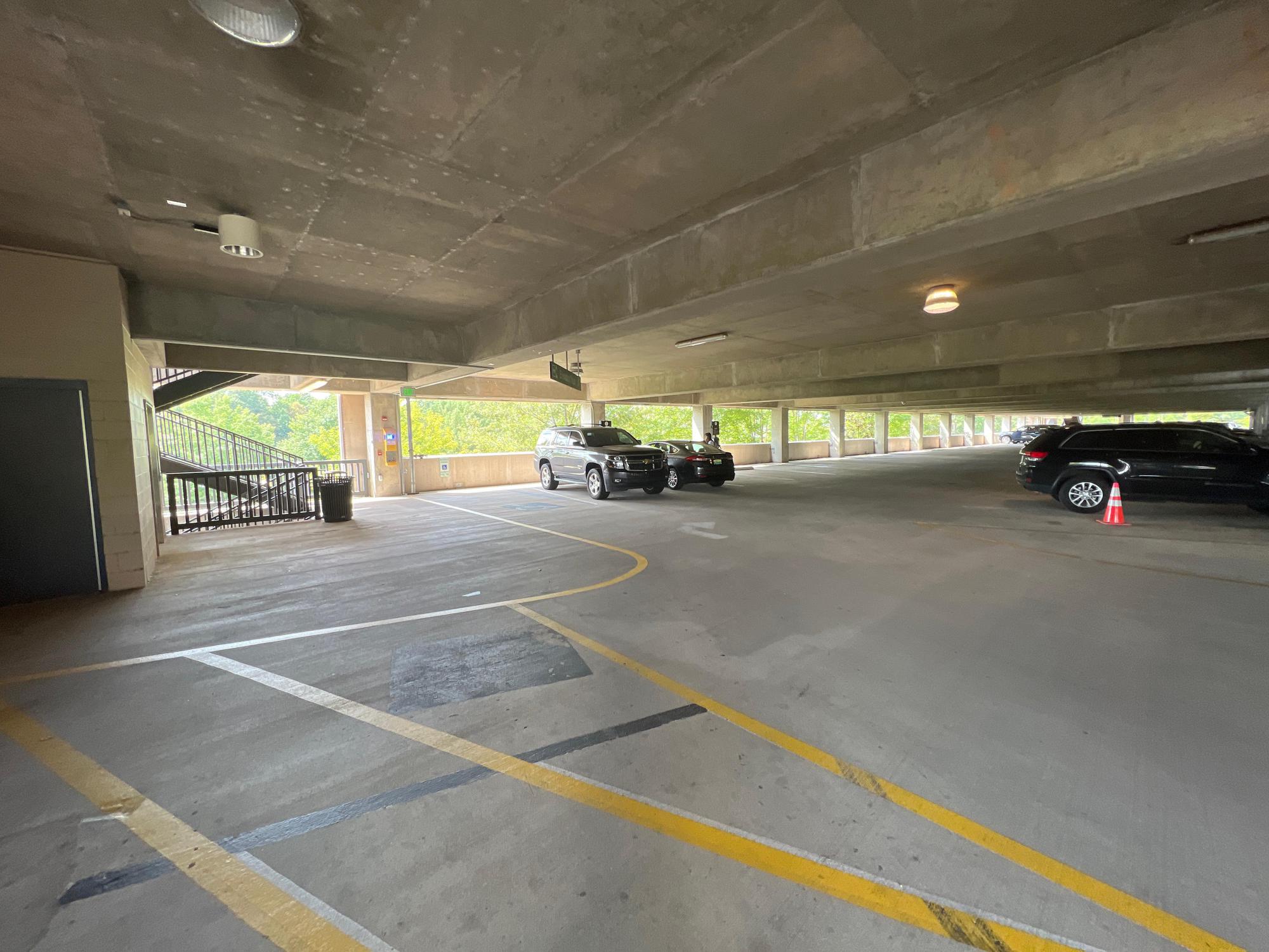 Auburn University South Quad Garage Auburn, AL EV Station
