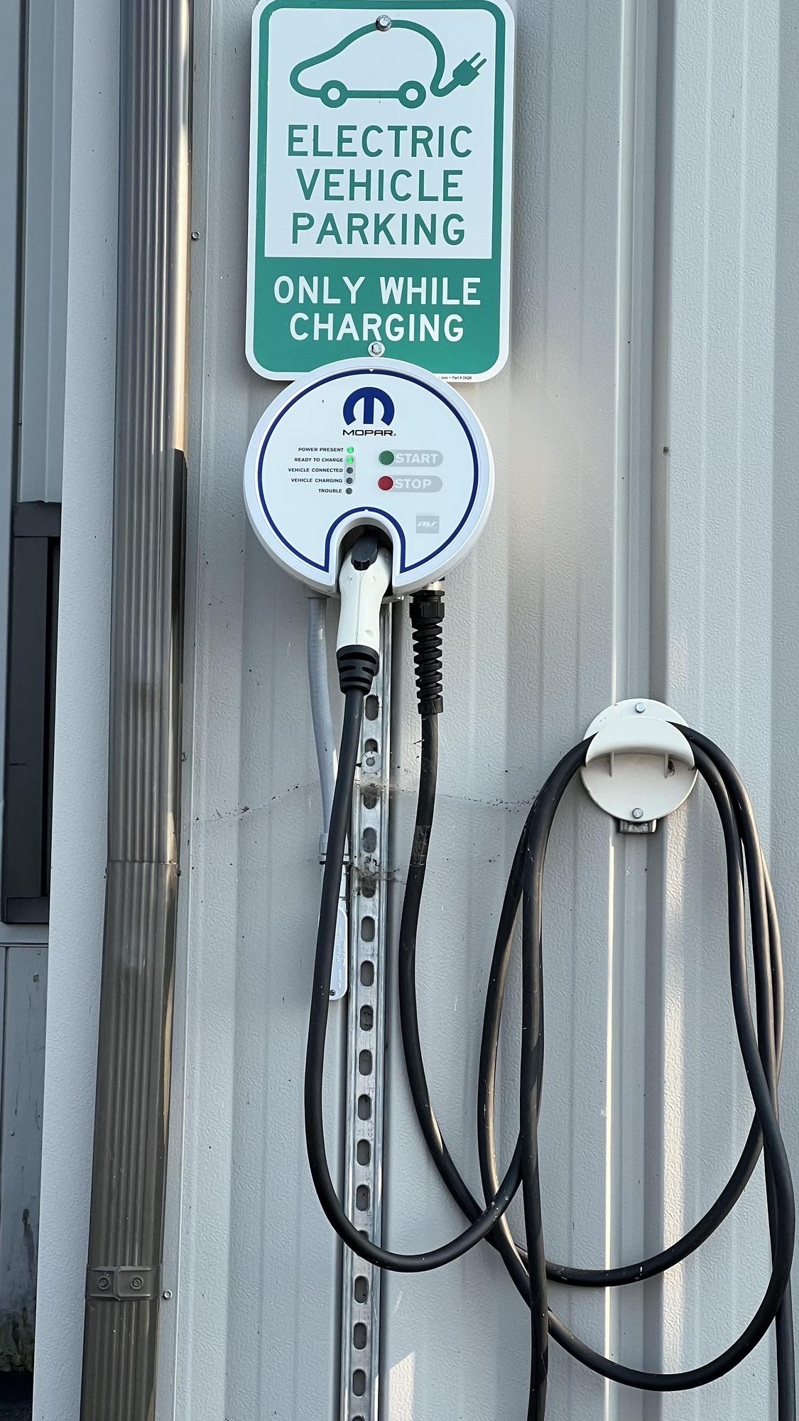Percy's Auto Sales Presque Isle, ME EV Station