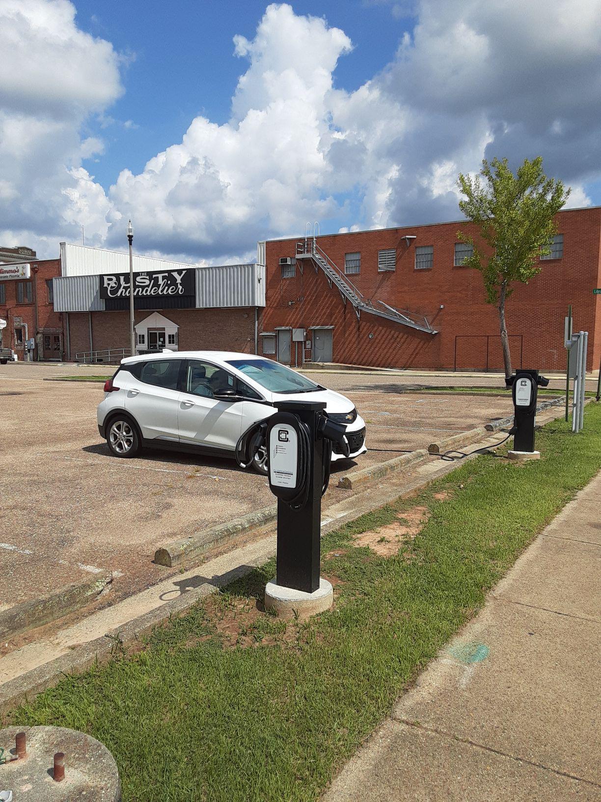 Scotsman General Store Laurel, MS EV Station