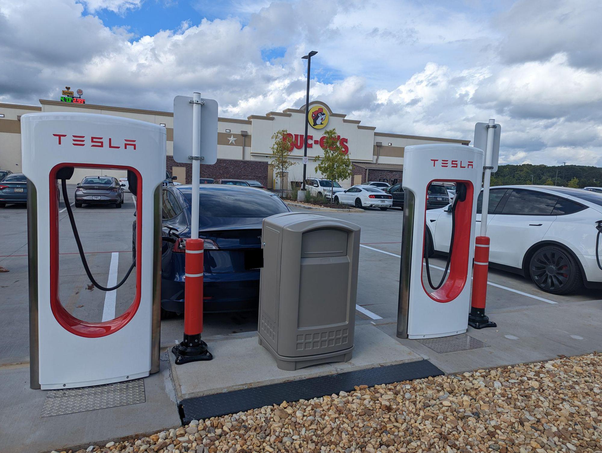 601 Union Grove Road Travel Center Adairsville, GA EV Station