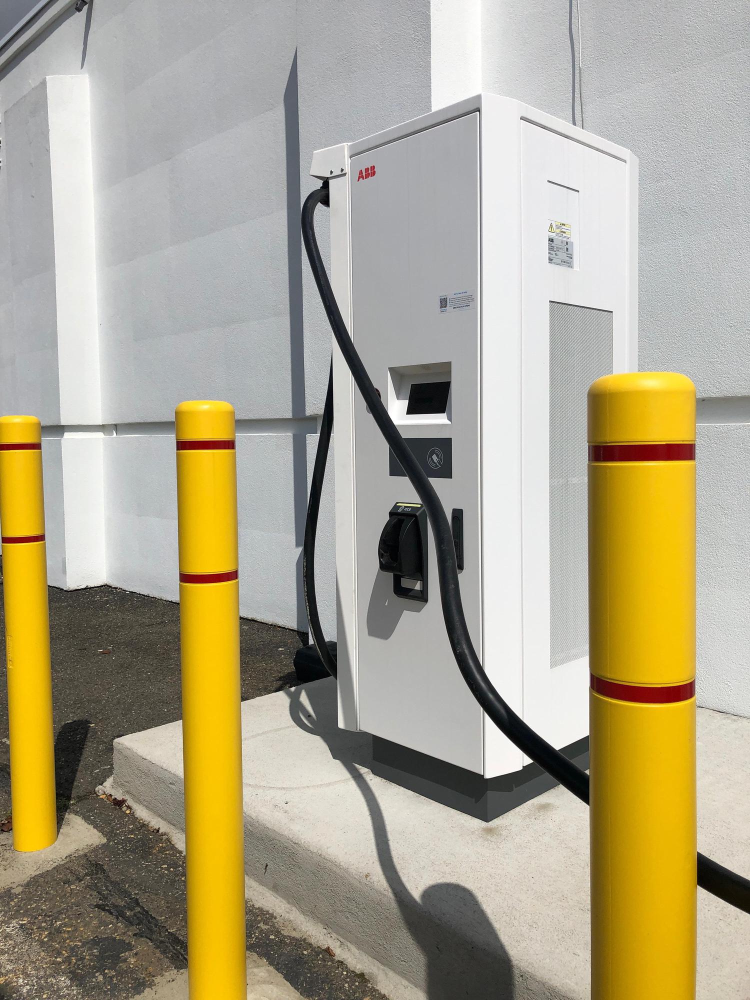 T & T COAST Sea Girt, NJ EV Station