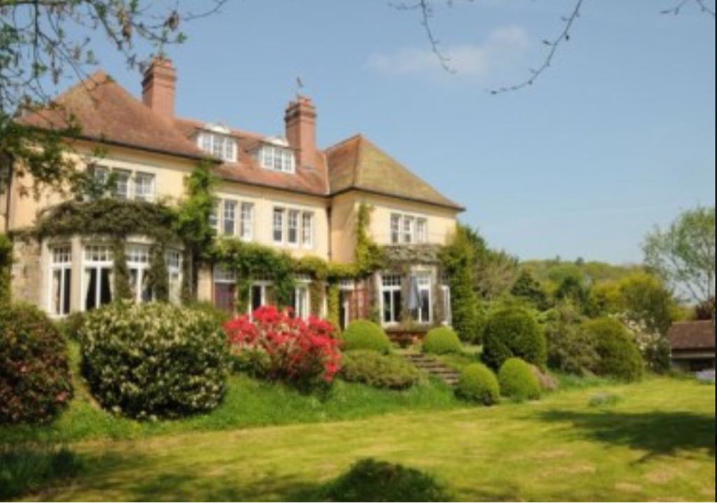 Upcott House Bed & Breakfast Okehampton Okehampton, England EV Station