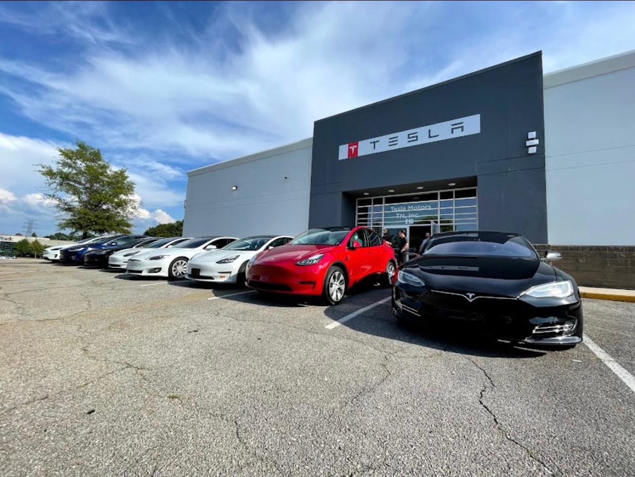 Tesla Service Center Knoxville, TN EV Station