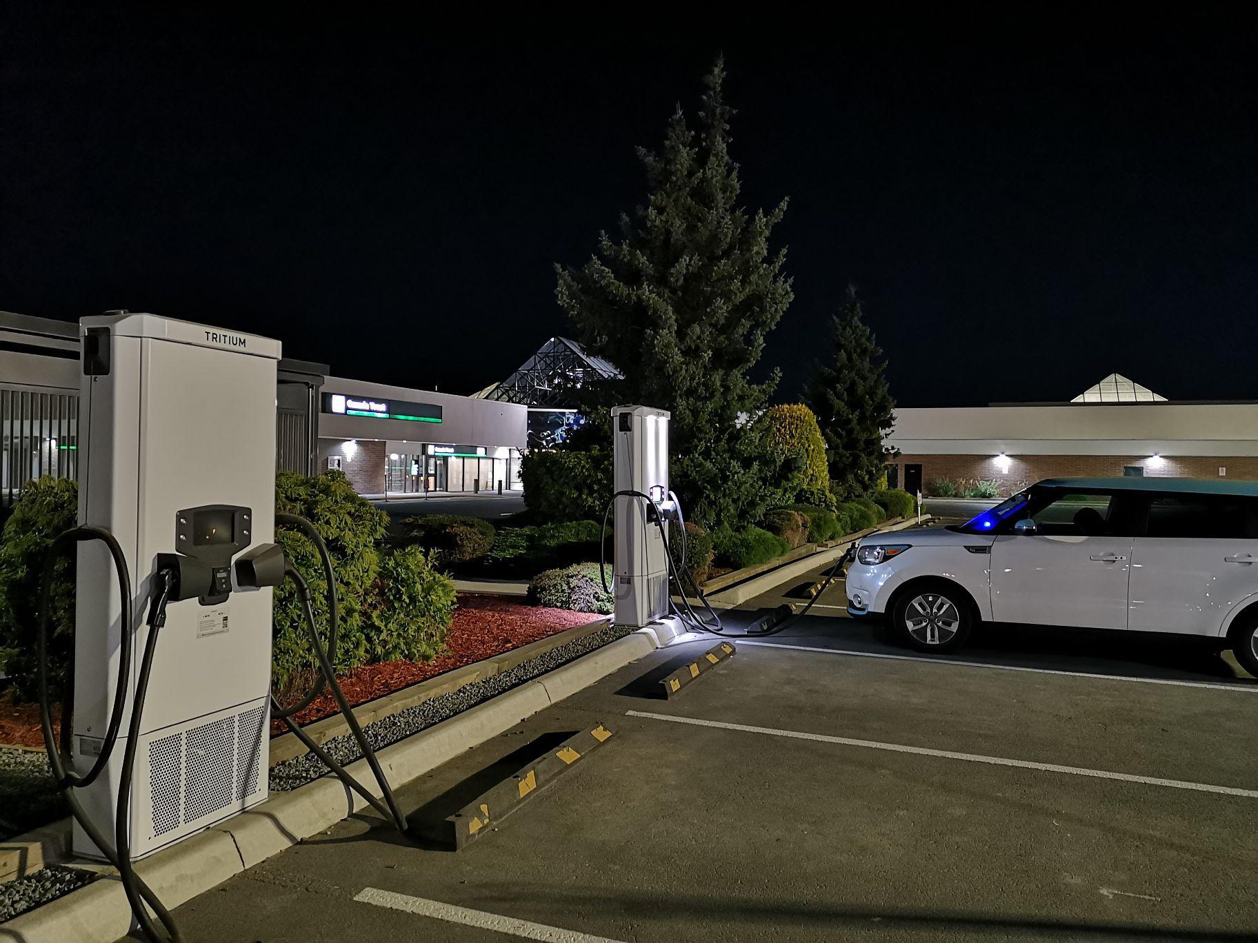 Cottonwood Centre TD Canada Trust Chilliwack, BC EV Station