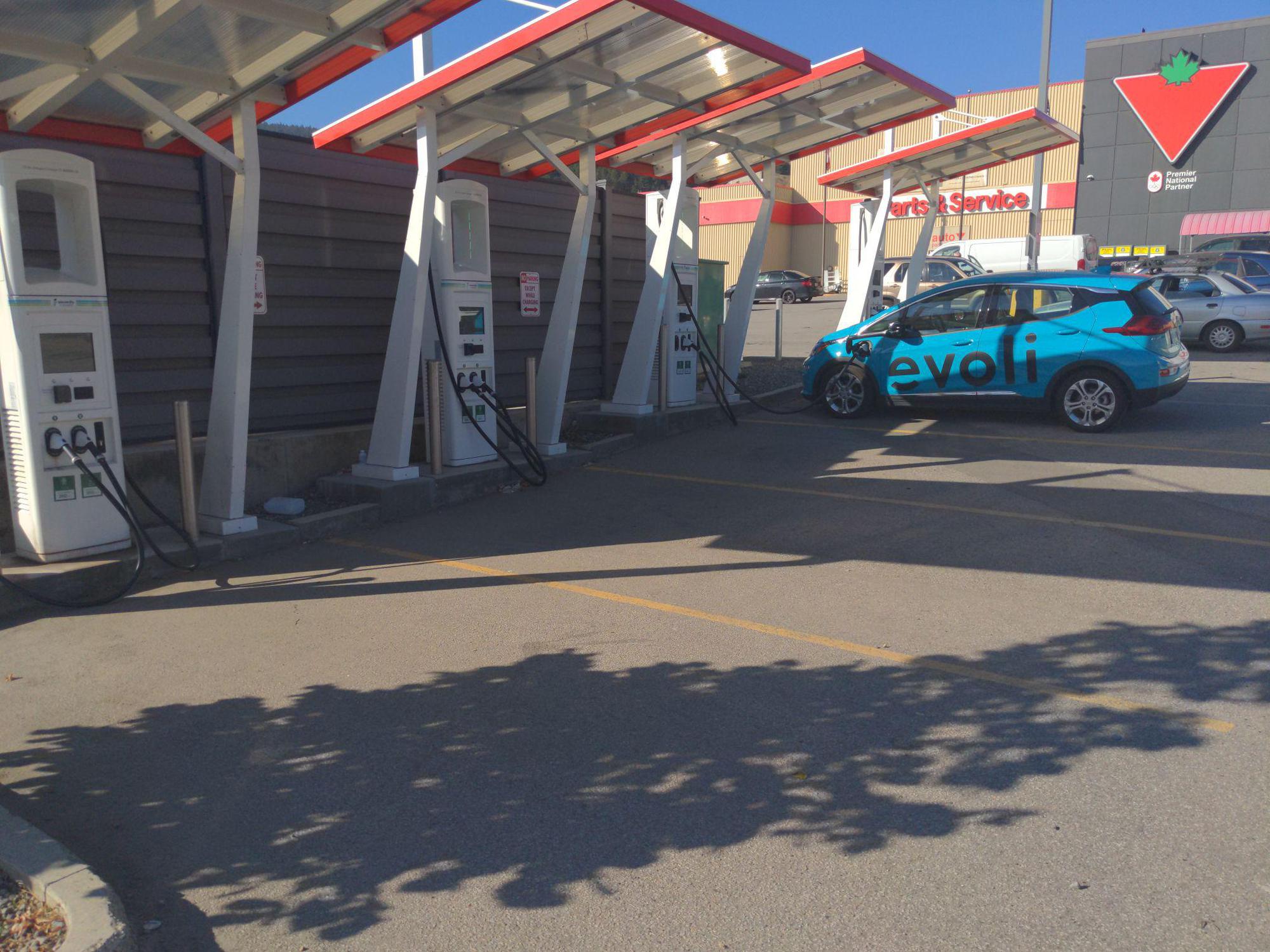 Canadian Tire Kamloops South Kamloops, BC EV Station